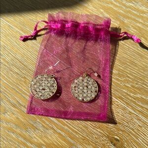 Elegant Gold and Cream Earrings